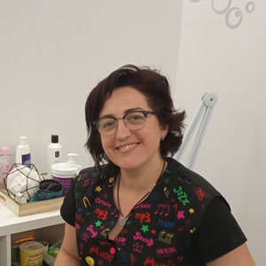 Cristina Hernández, Fisioterapeuta y Osteópata